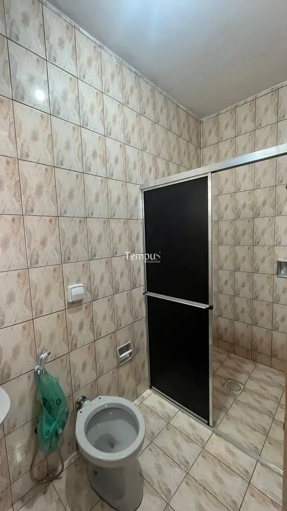 Casa, 3 quartos, 250 m² - Foto 12