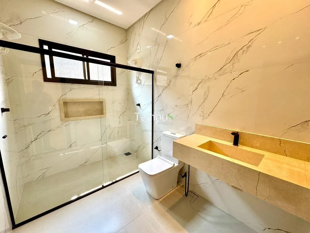 Casa, 3 quartos, 241 m² - Foto 8