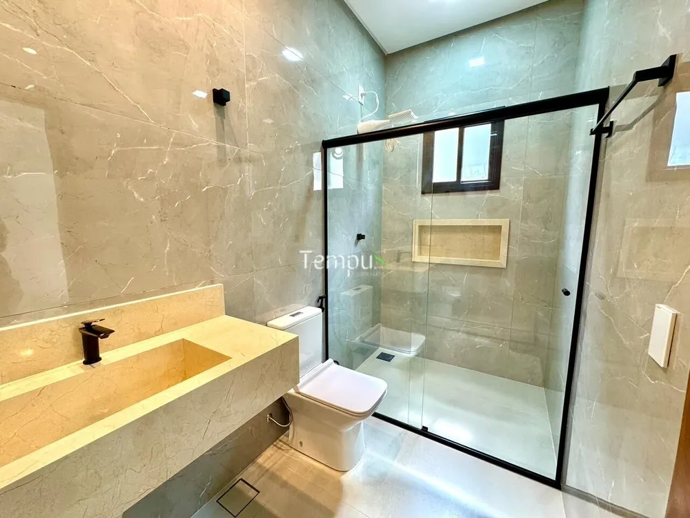 Casa, 3 quartos, 241 m² - Foto 12