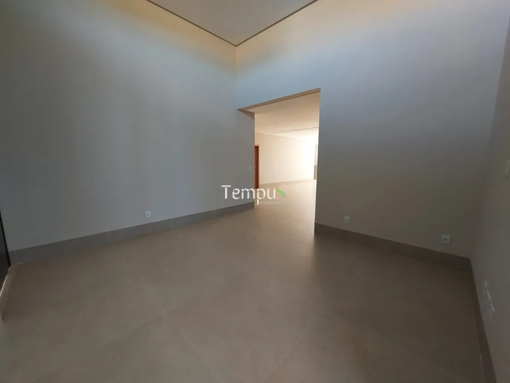 Casa, 4 quartos, 253 m² - Foto 3