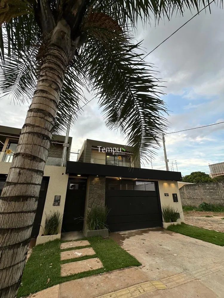 Sobrado, 3 quartos, 223 m² - Foto 2