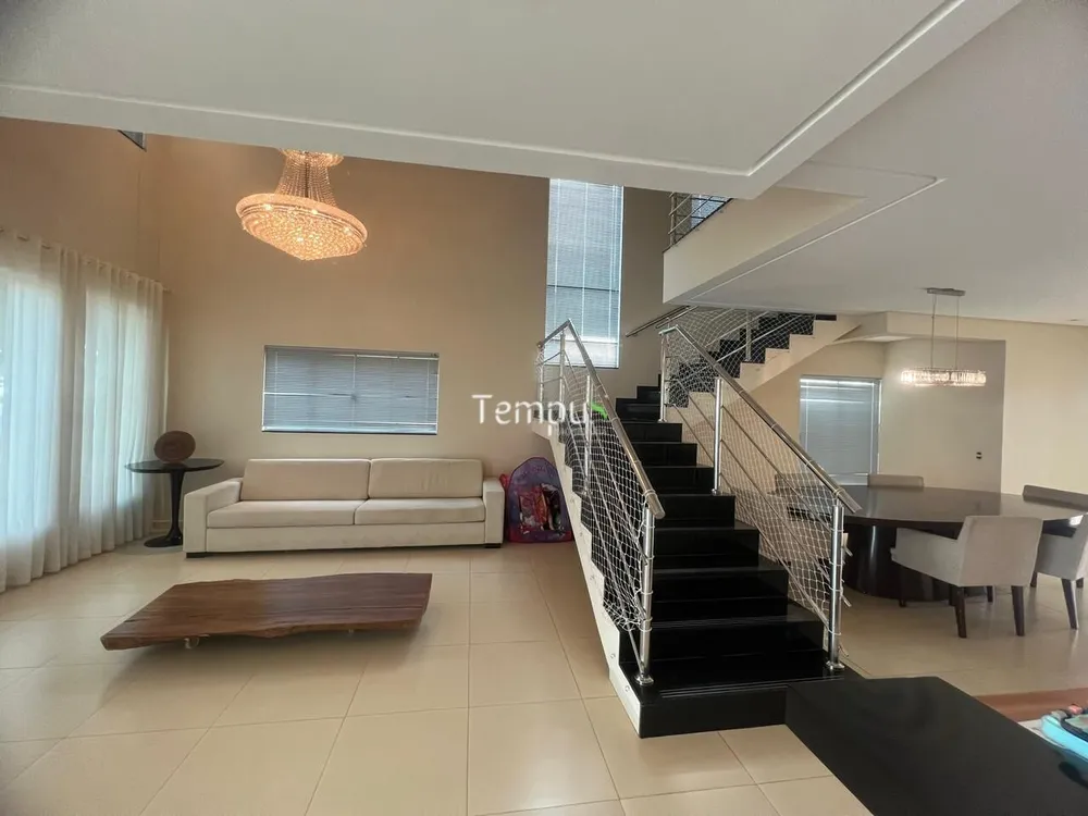 Sobrado, 3 quartos, 283 m² - Foto 4
