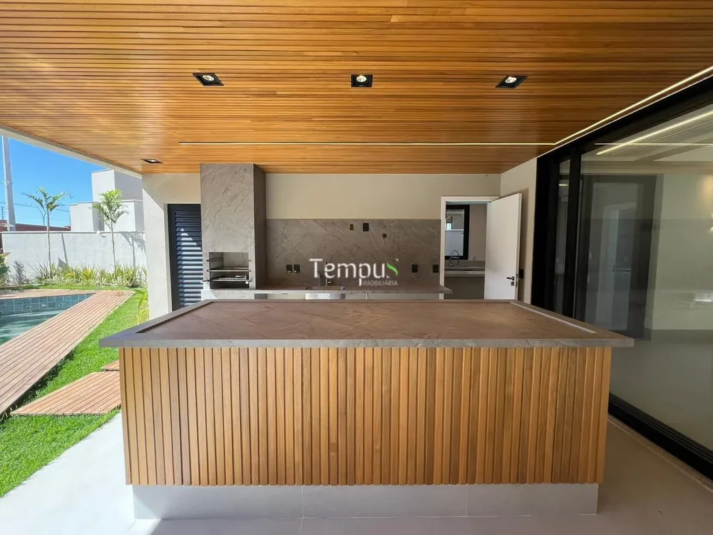 Sobrado, 4 quartos, 314 m² - Foto 1