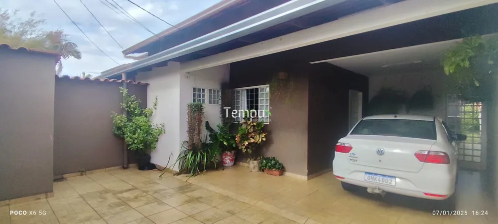 Casa, 5 quartos, 318 m² - Foto 1