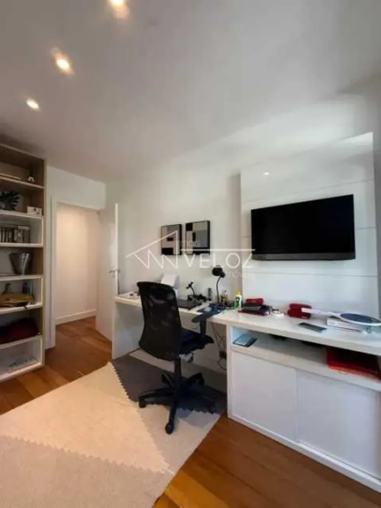 Apartamento, 3 quartos, 132 m² - Foto 2