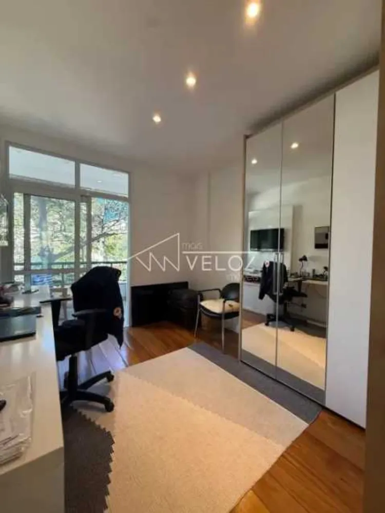 Apartamento, 3 quartos, 132 m² - Foto 1