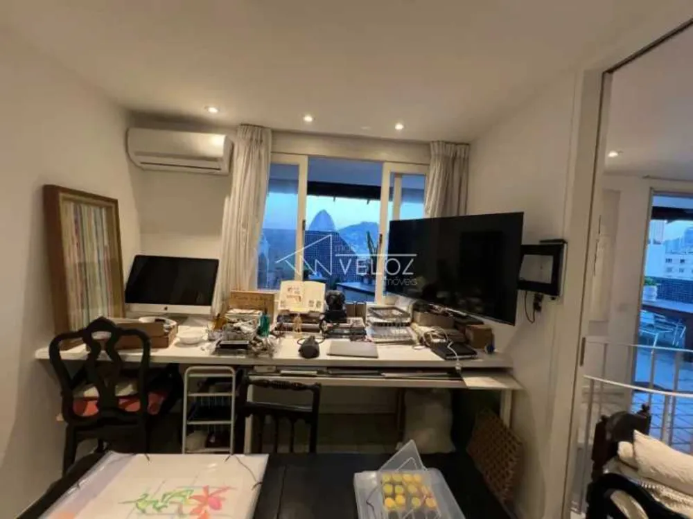 Cobertura, 3 quartos, 209 m² - Foto 1
