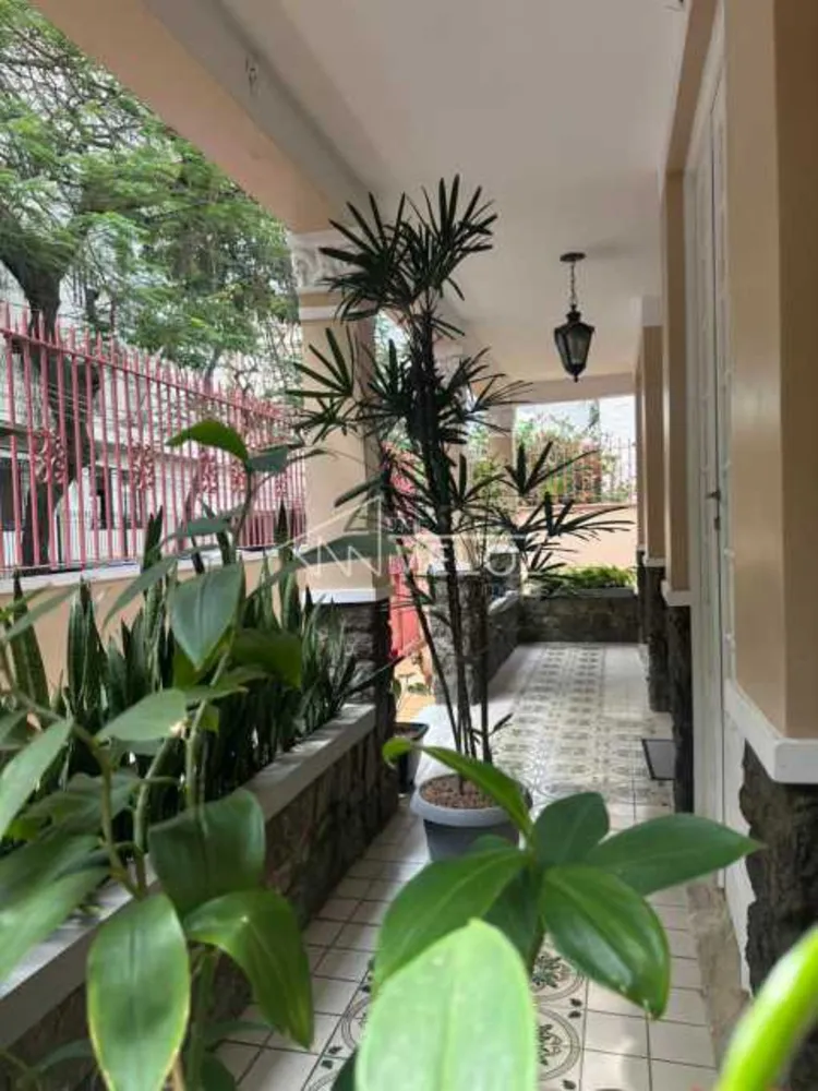 Apartamento, 3 quartos, 216 m² - Foto 2