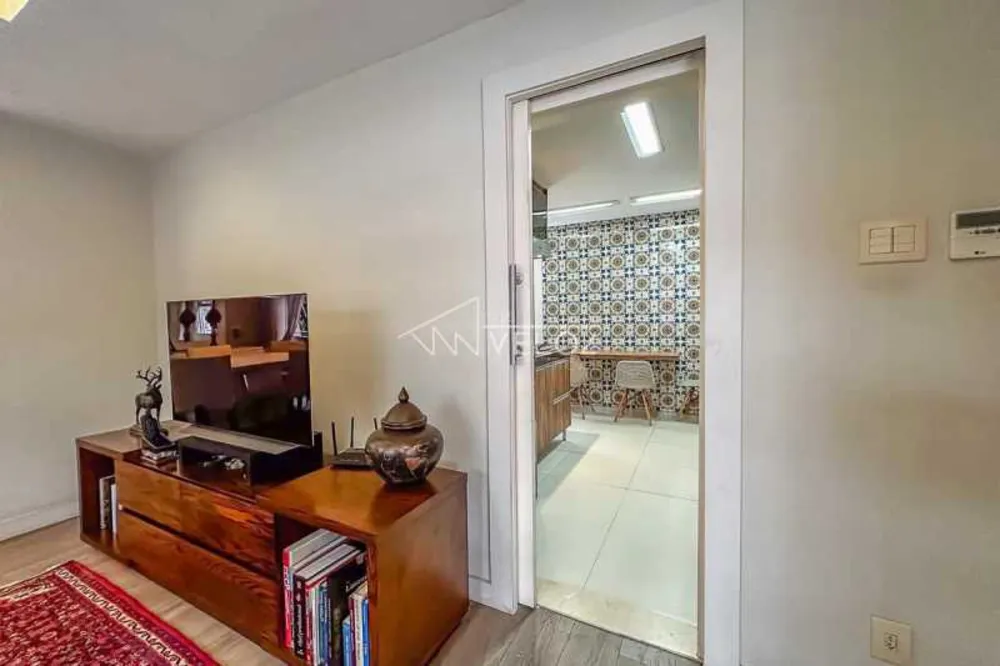 Apartamento, 3 quartos, 220 m² - Foto 3
