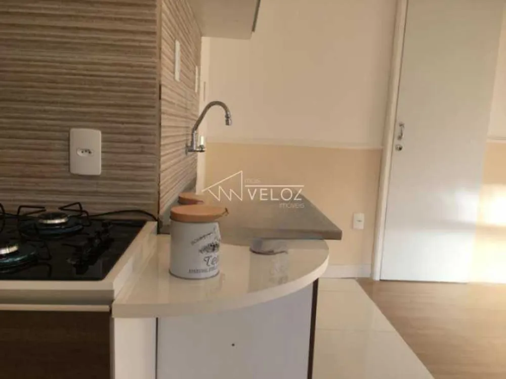 Apartamento, 1 quarto, 29 m² - Foto 1