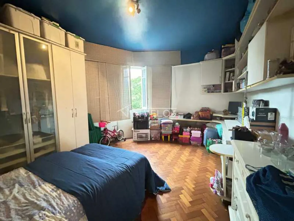 Apartamento, 3 quartos, 210 m² - Foto 1