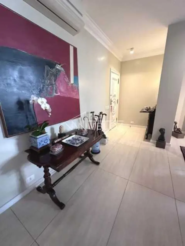 Apartamento, 3 quartos, 219 m² - Foto 11