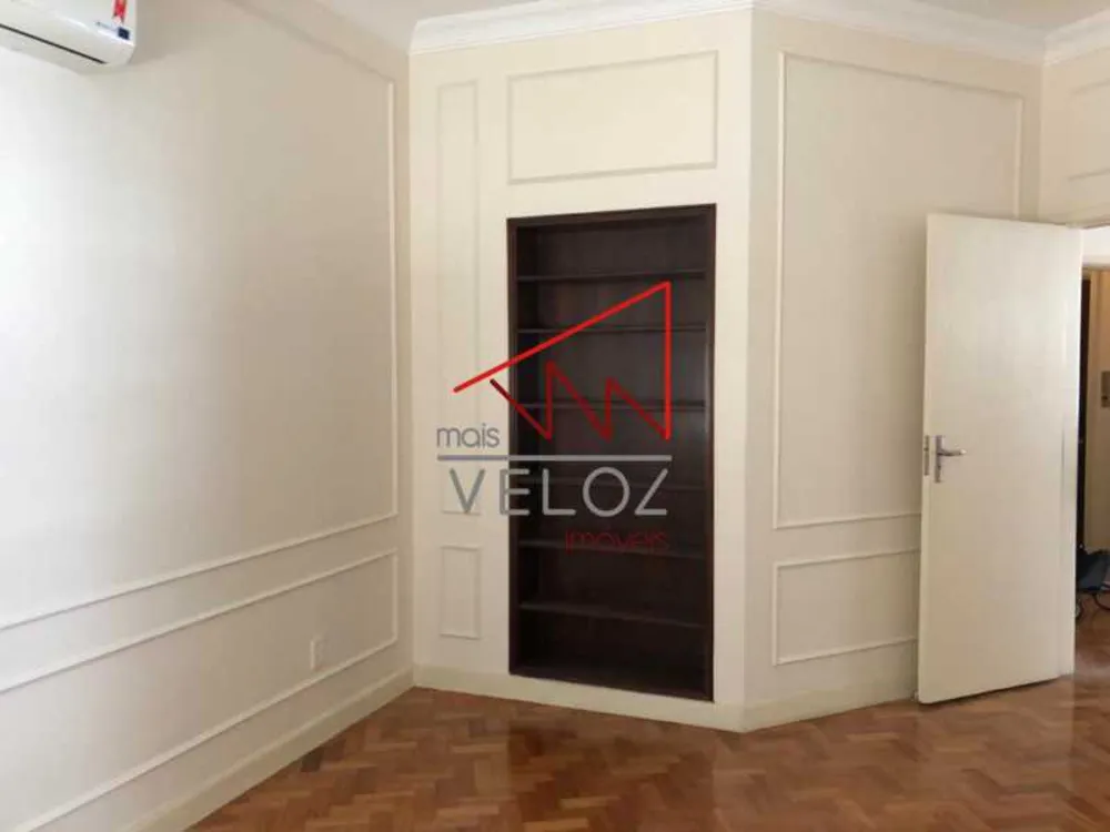 Apartamento, 3 quartos, 216 m² - Foto 1