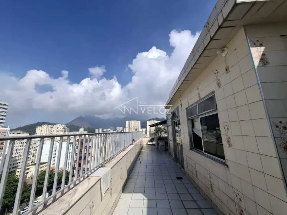 Apartamento, 3 quartos, 156 m² - Foto 2