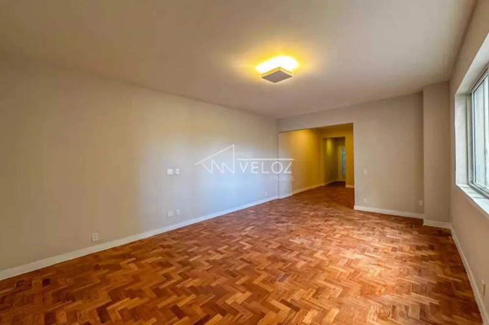 Apartamento, 3 quartos, 129 m² - Foto 2