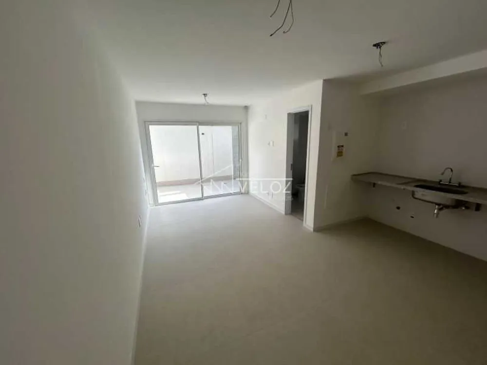 Apartamento, 1 quarto, 43 m² - Foto 2