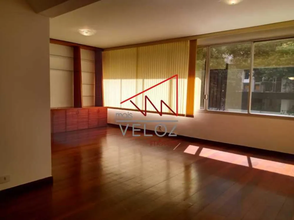 Apartamento, 3 quartos, 134 m² - Foto 1
