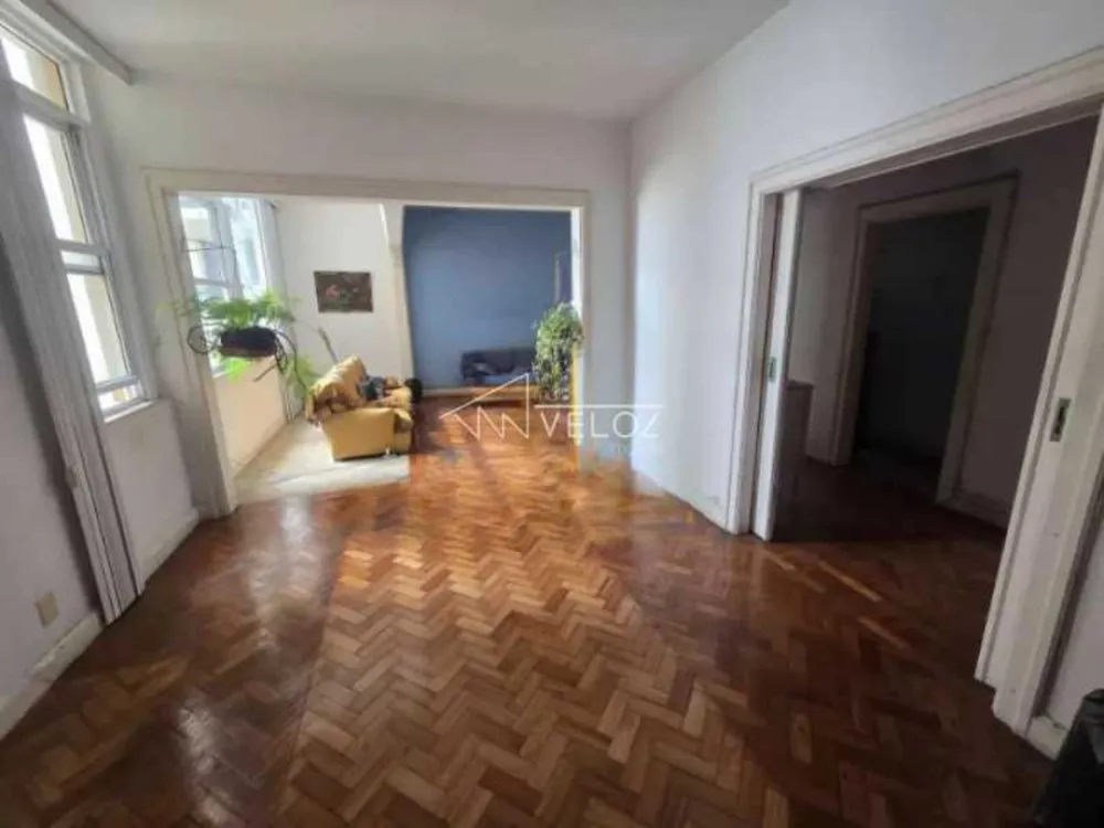 Apartamento, 3 quartos, 136 m² - Foto 2