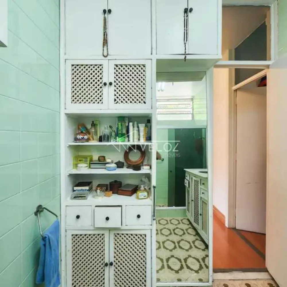 Apartamento, 3 quartos, 189 m² - Foto 2