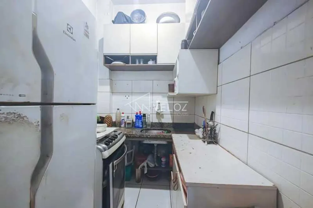 Apartamento, 1 quarto, 32 m² - Foto 2