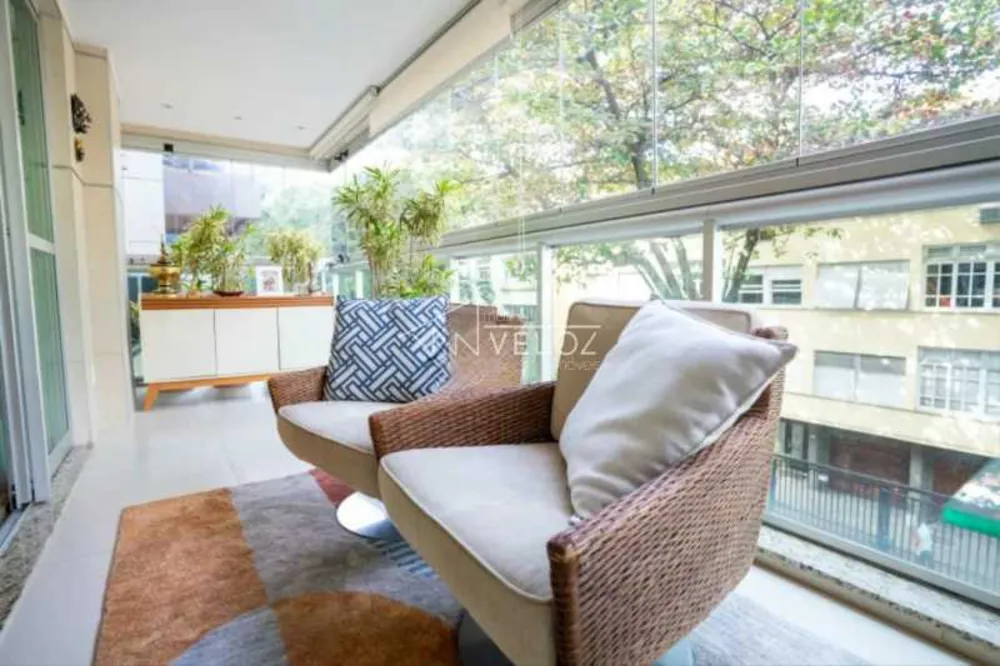 Apartamento, 3 quartos, 131 m² - Foto 2