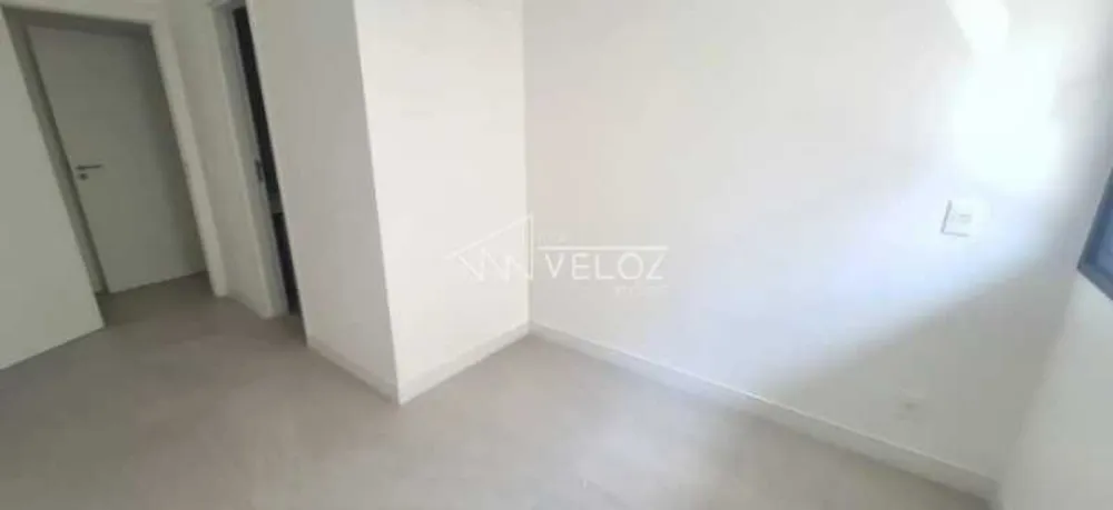 Apartamento, 3 quartos, 166 m² - Foto 2