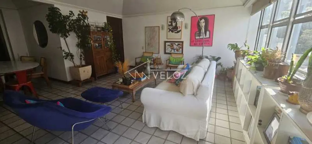 Cobertura, 3 quartos, 238 m² - Foto 4