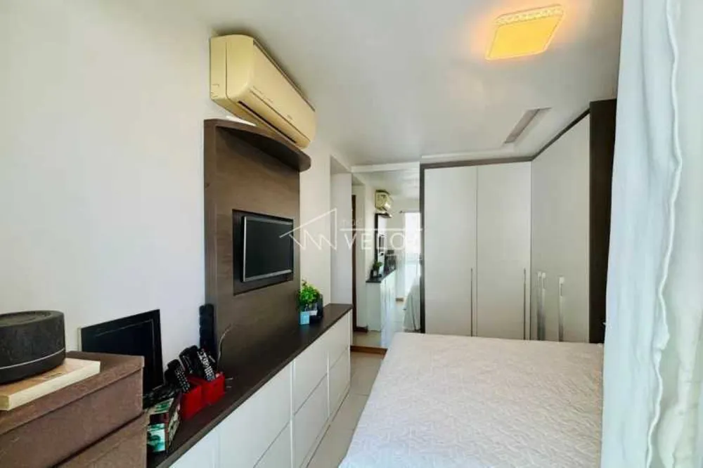 Cobertura, 3 quartos, 205 m² - Foto 1