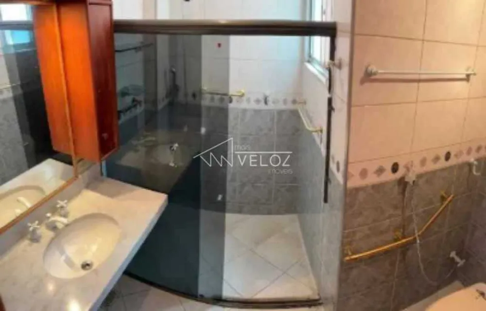 Apartamento, 3 quartos, 136 m² - Foto 2
