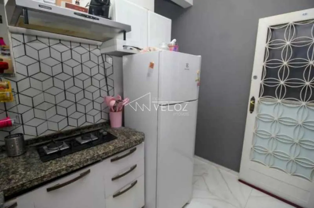 Apartamento, 1 quarto, 28 m² - Foto 2