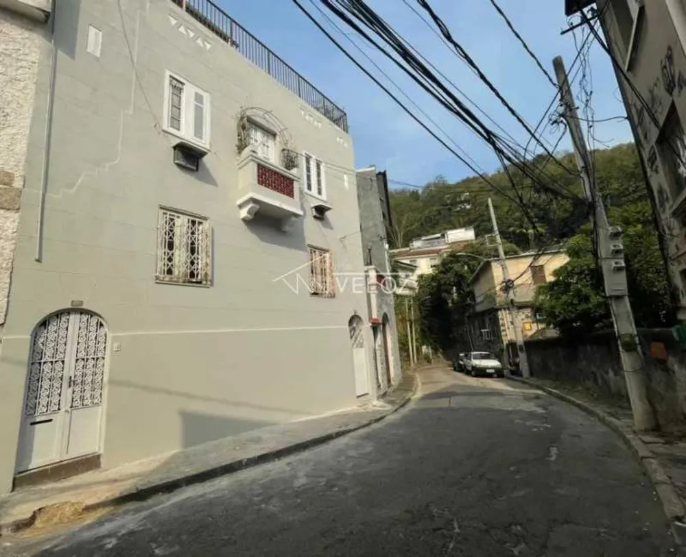 Apartamento, 3 quartos, 138 m² - Foto 2
