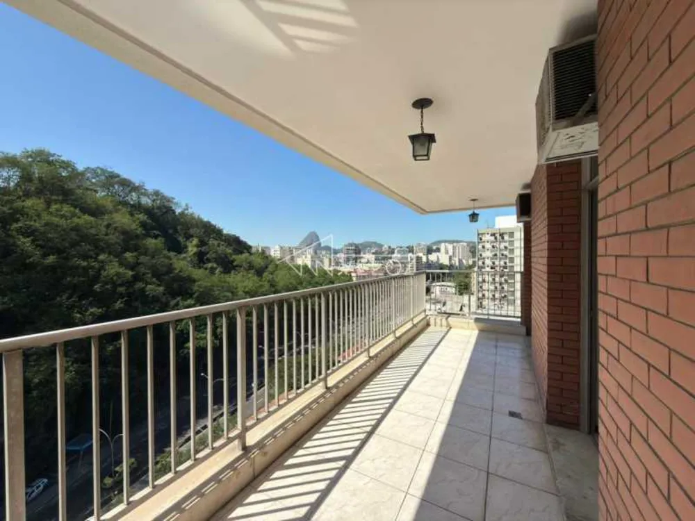 Apartamento, 3 quartos, 129 m² - Foto 1