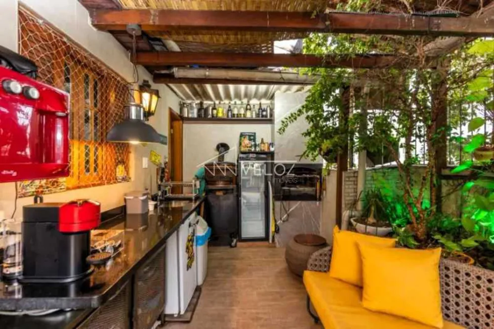 Cobertura, 5 quartos, 181 m² - Foto 2