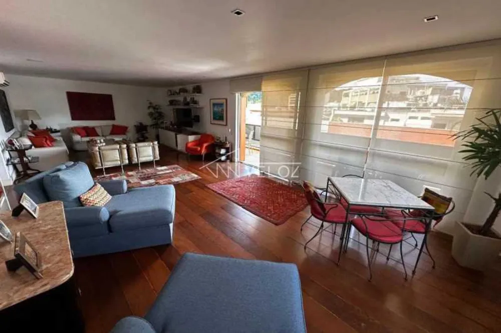Apartamento, 3 quartos, 253 m² - Foto 1