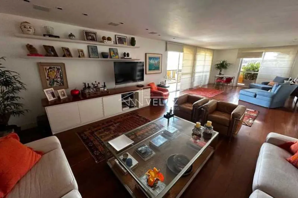 Apartamento, 3 quartos, 253 m² - Foto 16