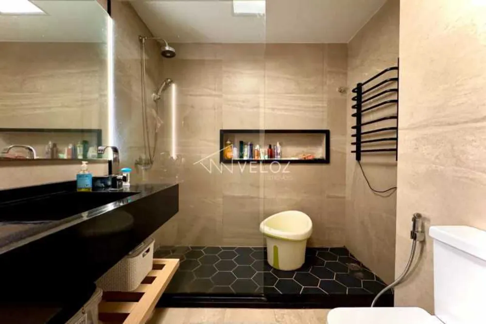 Apartamento, 3 quartos, 165 m² - Foto 1