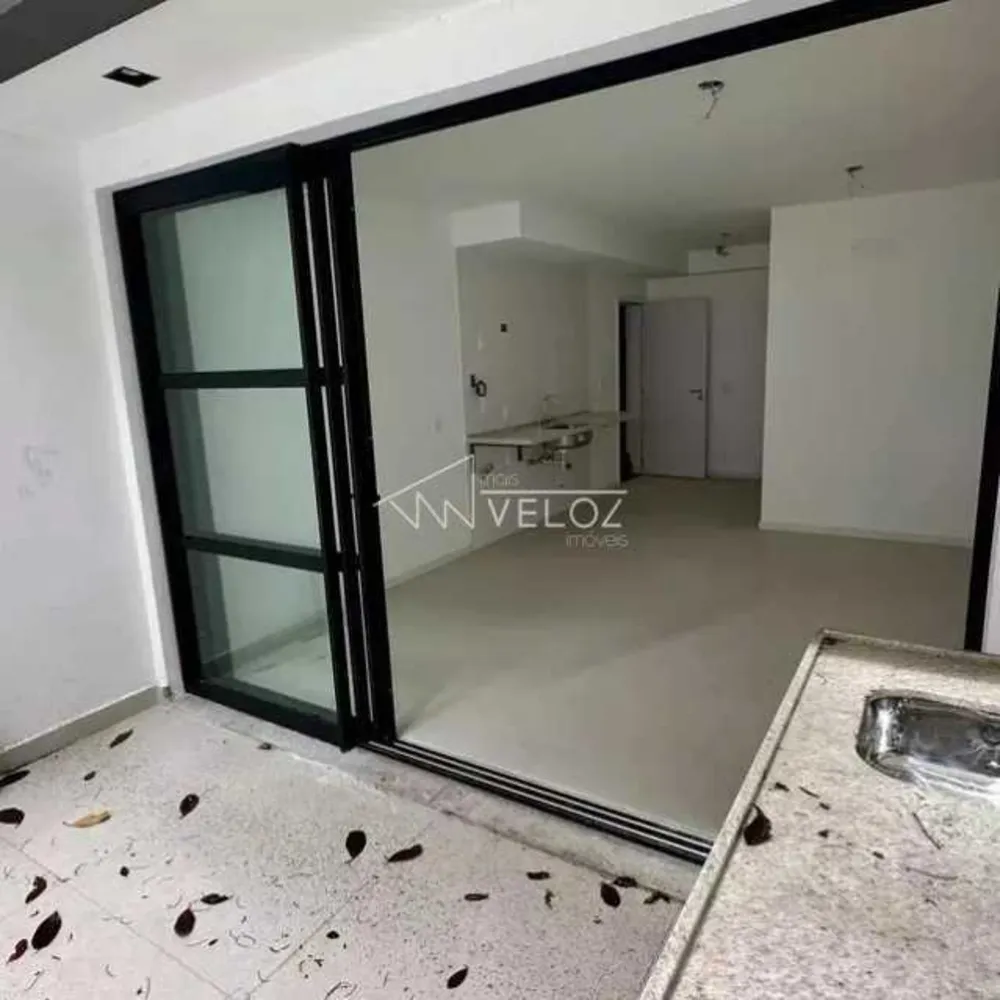 Apartamento, 1 quarto, 27 m² - Foto 4