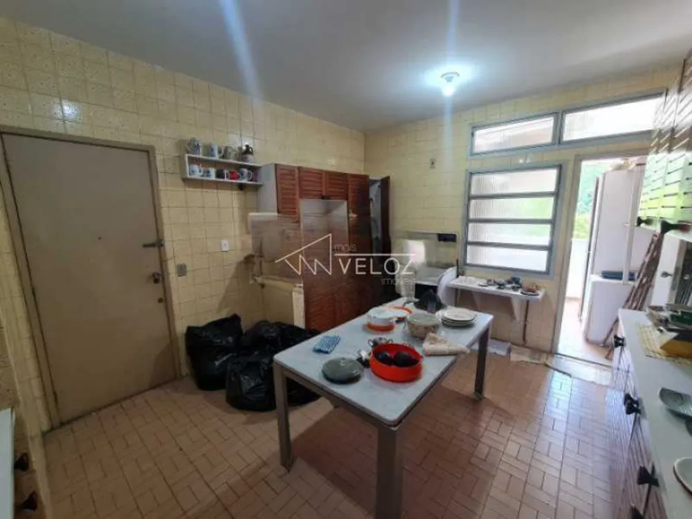 Apartamento, 4 quartos, 146 m² - Foto 1