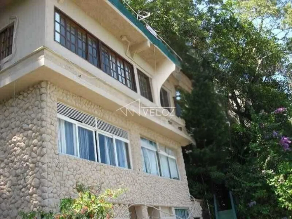 Apartamento, 15 quartos, 900 m² - Foto 1