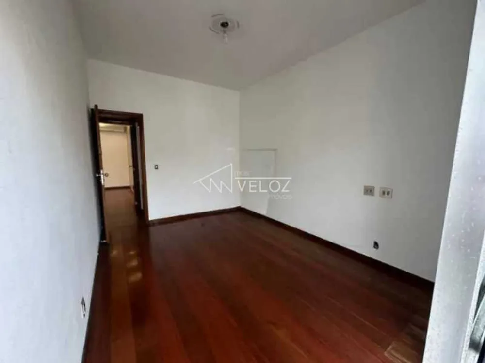 Apartamento, 3 quartos, 240 m² - Foto 10