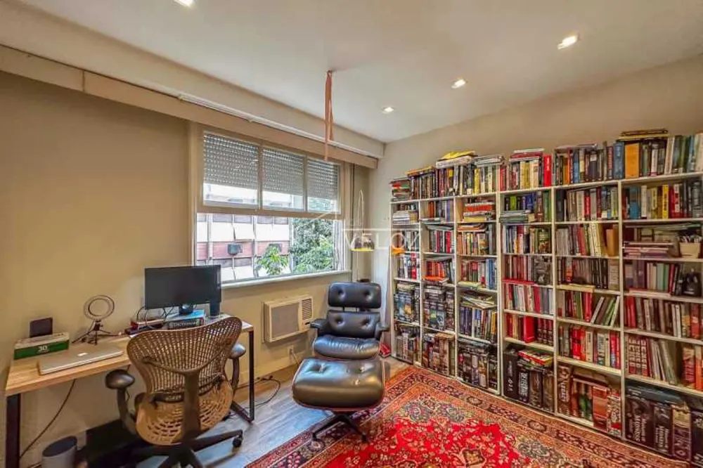 Apartamento, 3 quartos, 220 m² - Foto 1