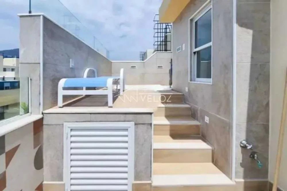 Cobertura, 3 quartos, 207 m² - Foto 2