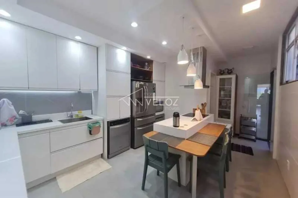 Apartamento, 3 quartos, 286 m² - Foto 2