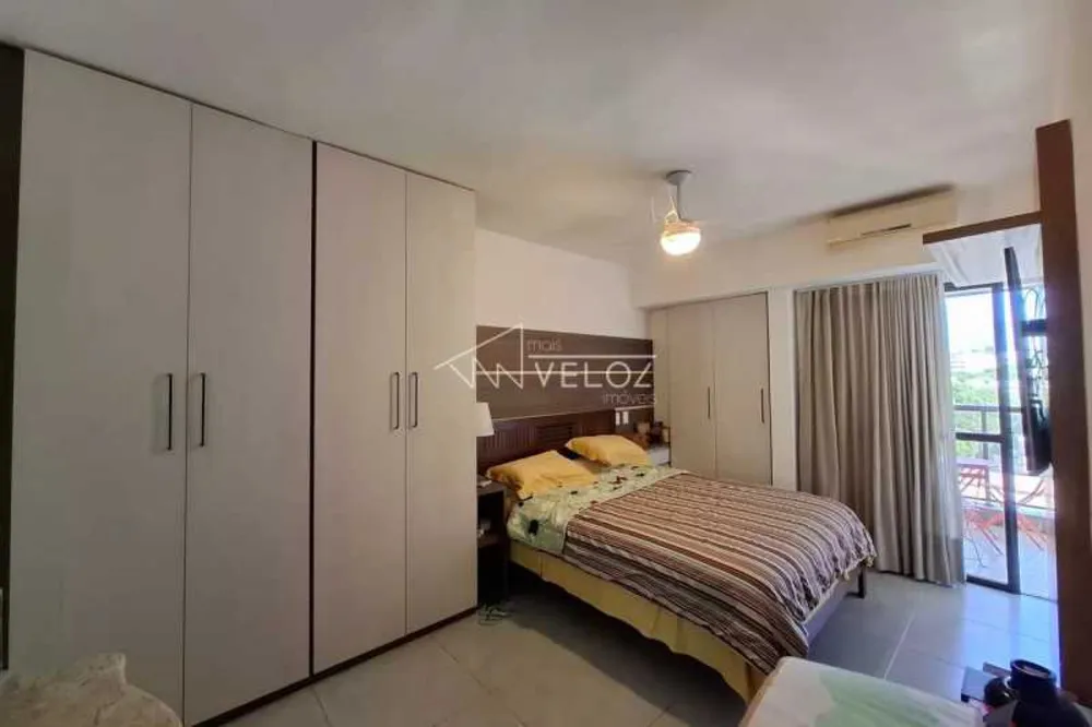Cobertura, 3 quartos, 197 m² - Foto 2