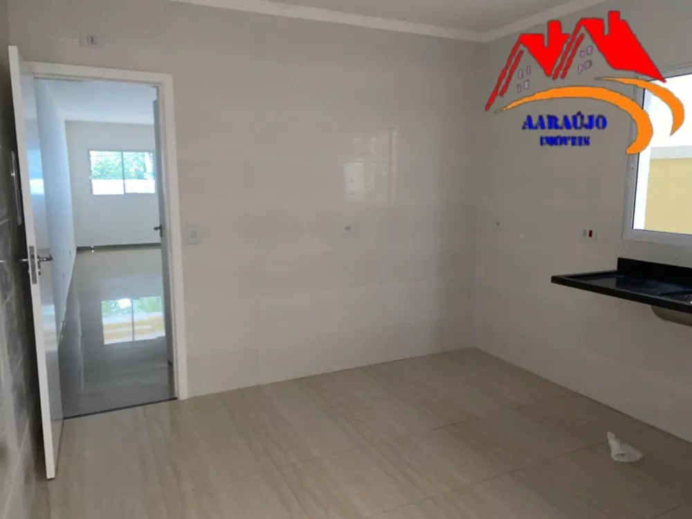 Casa à venda com 3 quartos, 131m² - Foto 4