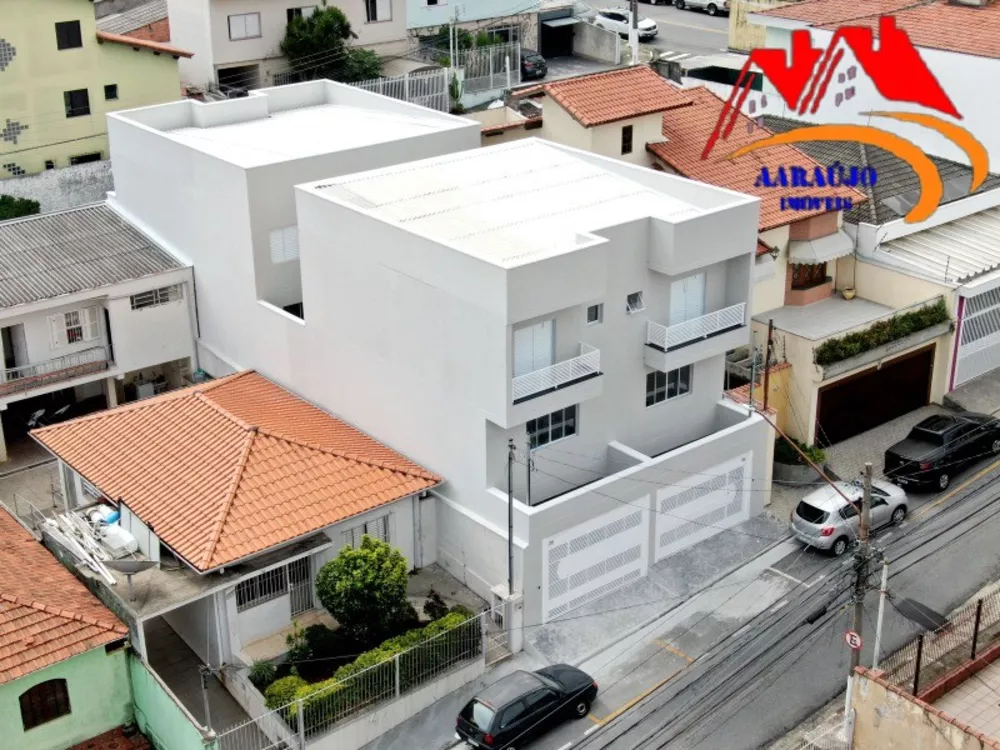 Casa à venda com 3 quartos, 135m² - Foto 1