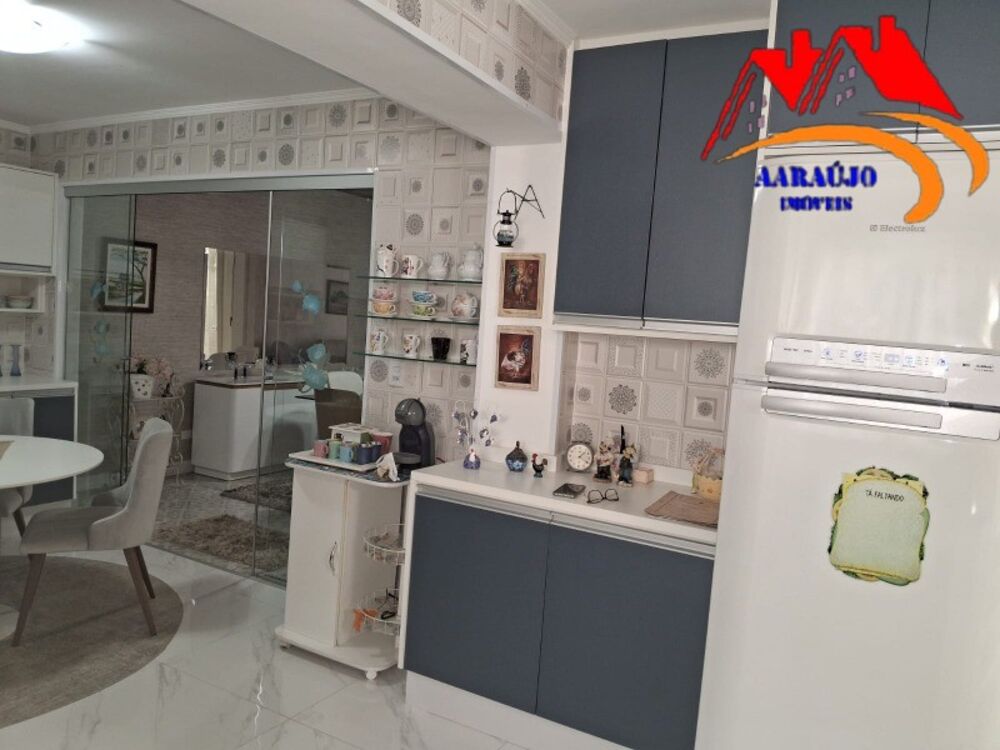 Casa, 4 quartos, 200 m² - Foto 10