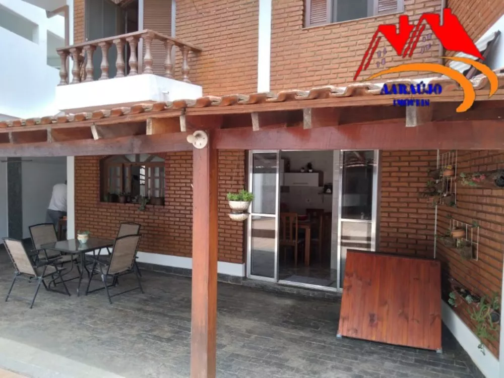 Casa, 4 quartos, 300 m² - Foto 2
