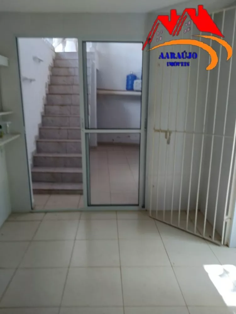 Casa, 4 quartos, 300 m² - Foto 4