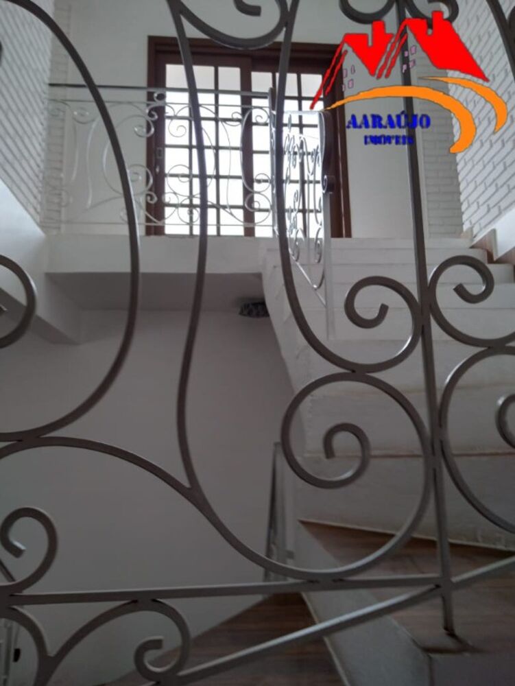 Casa, 4 quartos, 300 m² - Foto 9